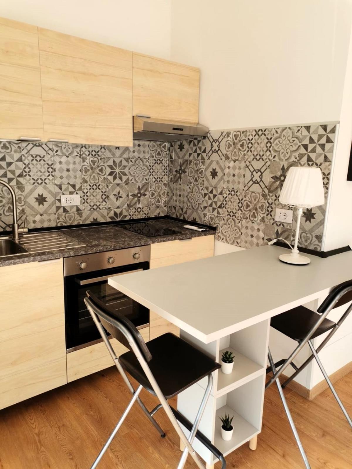 La Ca' Pezzana Affittaly Apartments Болонья Экстерьер фото
